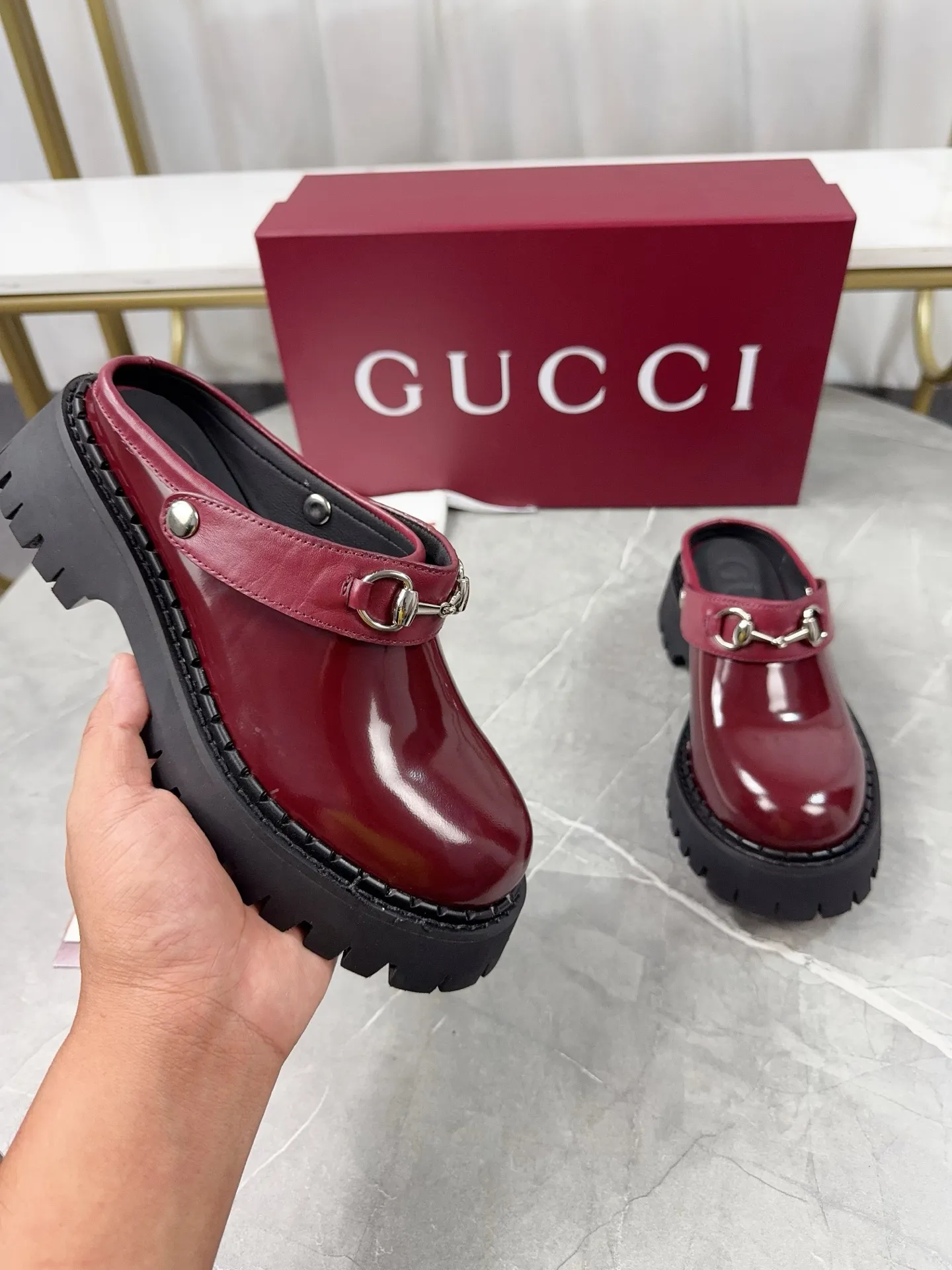p500🐮🐮Gucci2024 new model, double GG groove thick-soled Loaf platform shoes. The original version is made 1:1. Super beautiful quality, classic model at the counter. ❶Upper: original frosted cowhide ❷Inner lining: water-dyed cowhide ❸Feet: water-dyed cowhide ❹Outsole: ultra-light original sole ❺thick sole heightening: 3.5cn ❻Packing: original packaging ❼Number: Women's 35-42 (41 42 customized, non-returnable) Men's model: 38-46 (45, 46 customized, non-returnable)